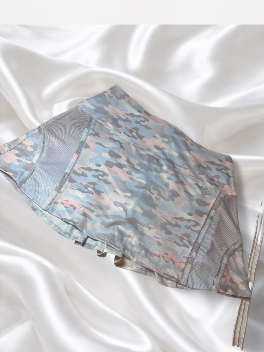 Lucky In Love pastel camo tennis skirt size 12 large